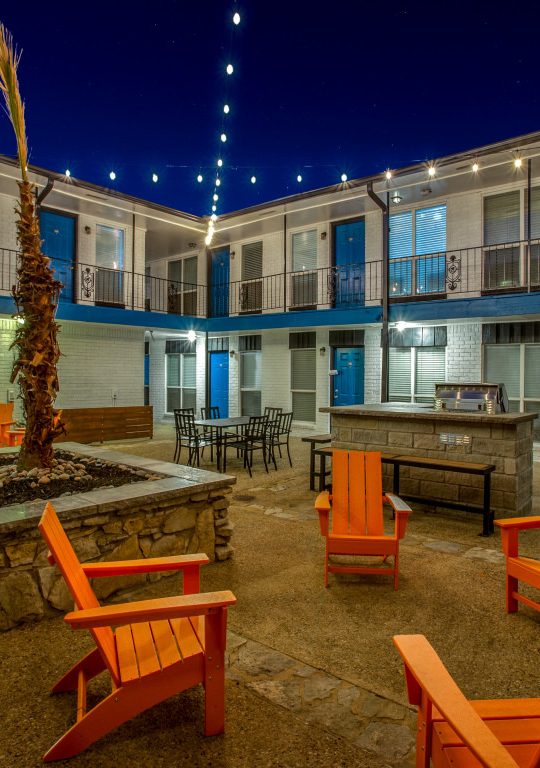 Vintage Pad Exterior